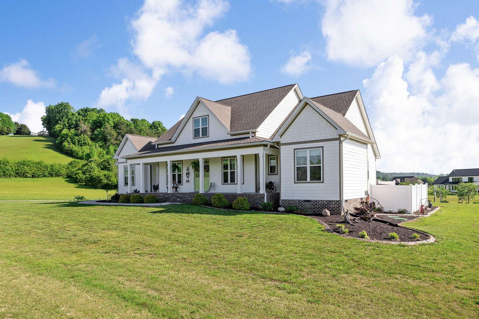 1.5 Acres of Land with Home for Sale in Decatur, Tennessee