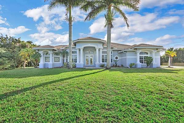 2.1 Acres of Land with Home for Lease in Palm Beach Gardens, Florida