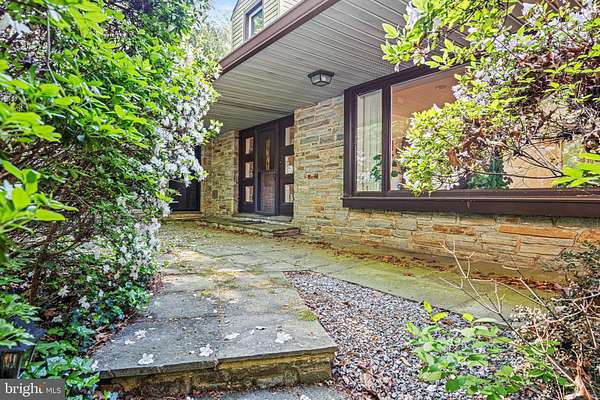 2.14 Acres of Land with Home for Sale in Baltimore, Maryland