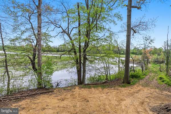 12 Acres of Land with Home for Sale in Pedricktown, New Jersey