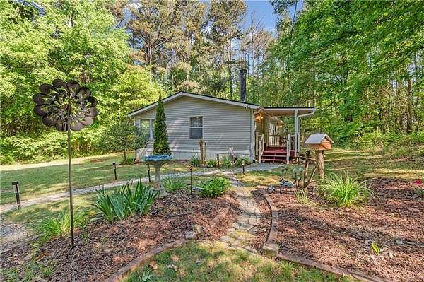 4.8 Acres of Land with Home for Sale in Rockmart, Georgia