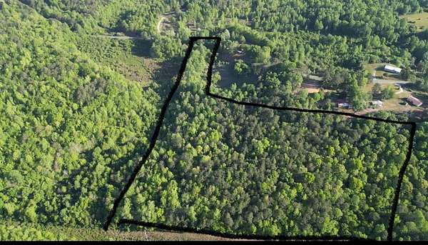 10.9 Acres of Land for Sale in Thorsby, Alabama