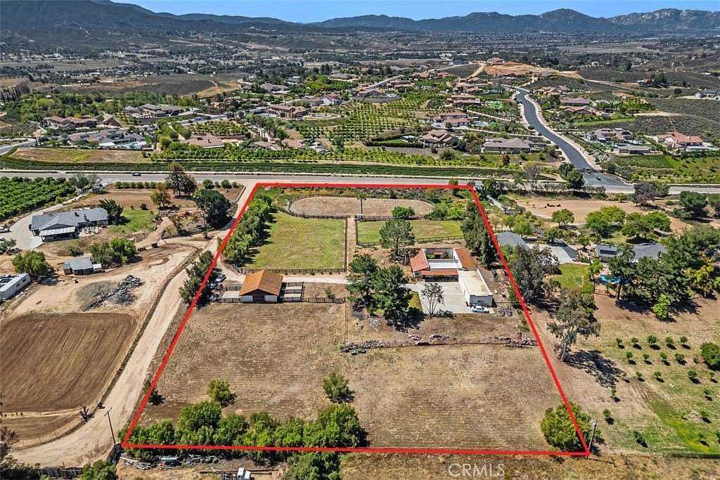 4.67 Acres of Land with Home for Sale in Temecula, California