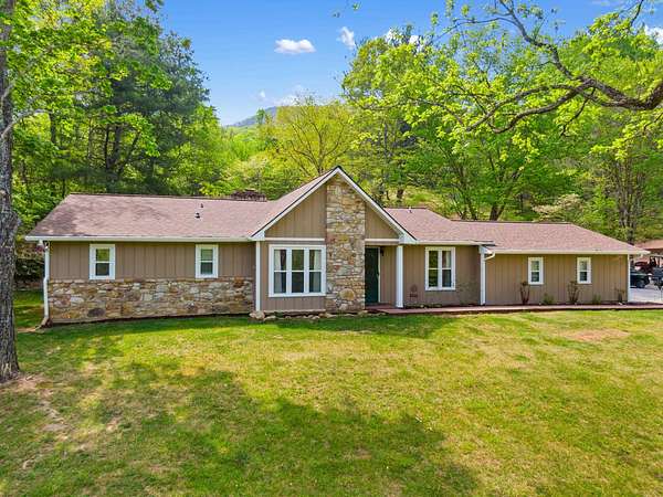 20.3 Acres of Agricultural Land with Home for Sale in Troutville, Virginia