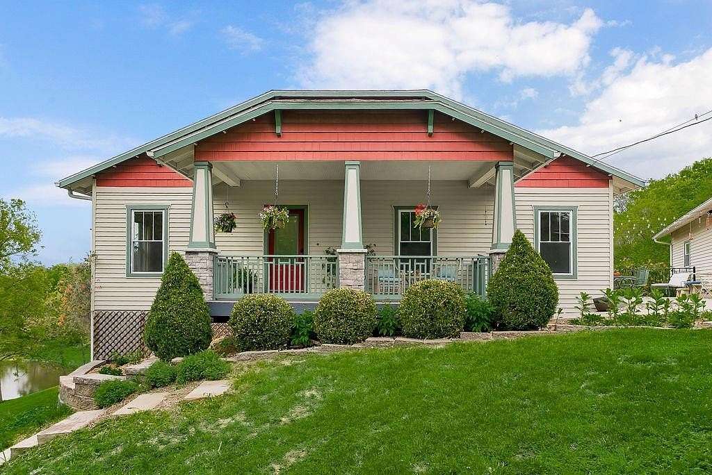 5.63 Acres of Land with Home for Sale in Kansas City, Kansas