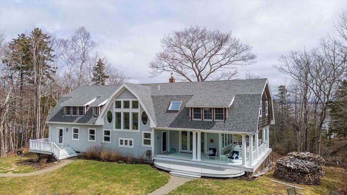 4 Acres of Land with Home for Sale in Islesboro, Maine