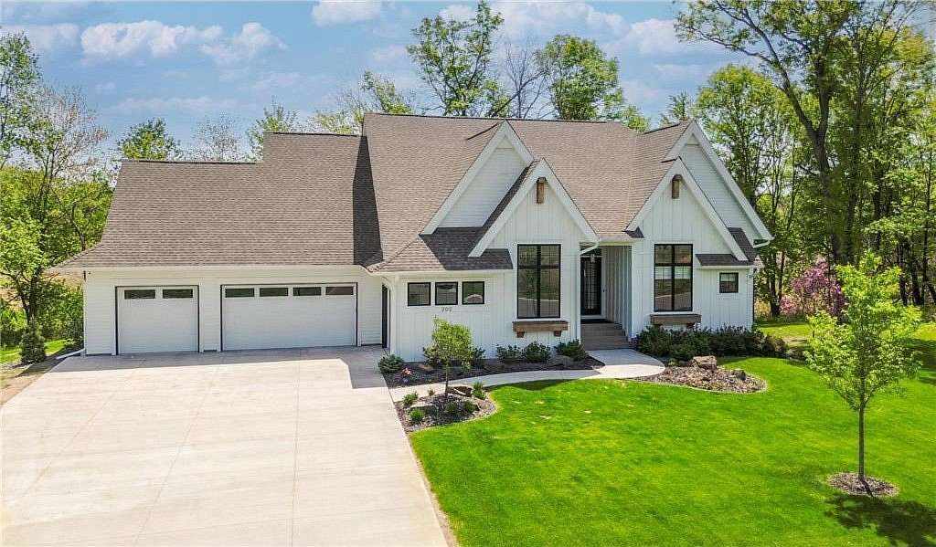 6.2 Acres of Land with Home for Sale in Ham Lake, Minnesota