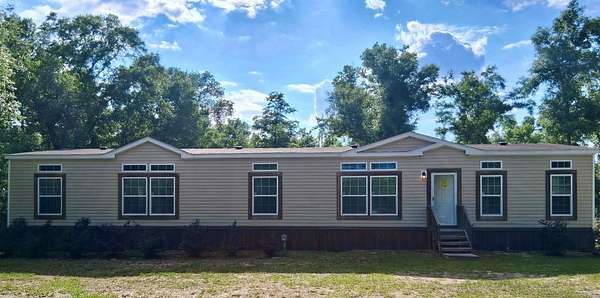 5.2 Acres of Land with Home for Sale in Jennings, Florida