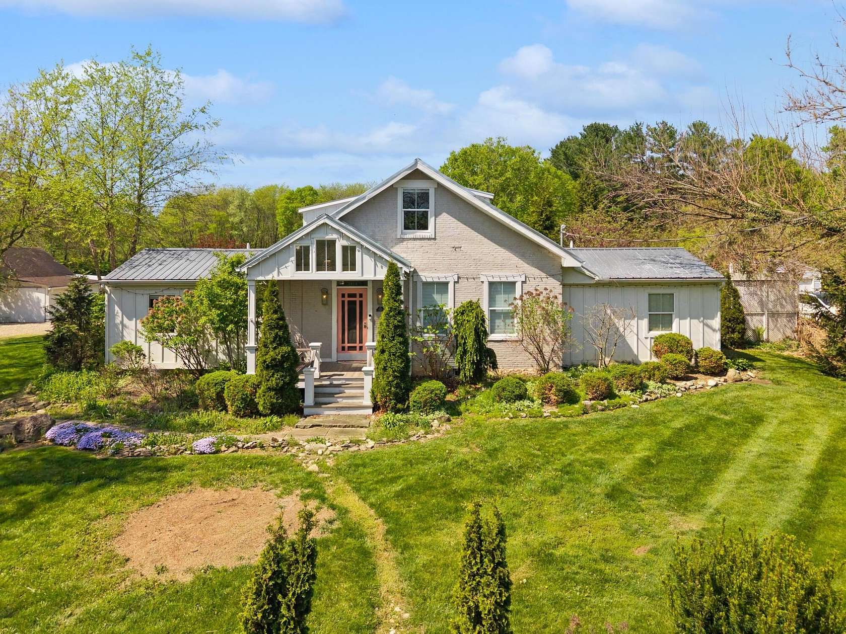 5 Acres of Land with Home for Sale in Delaware, Ohio