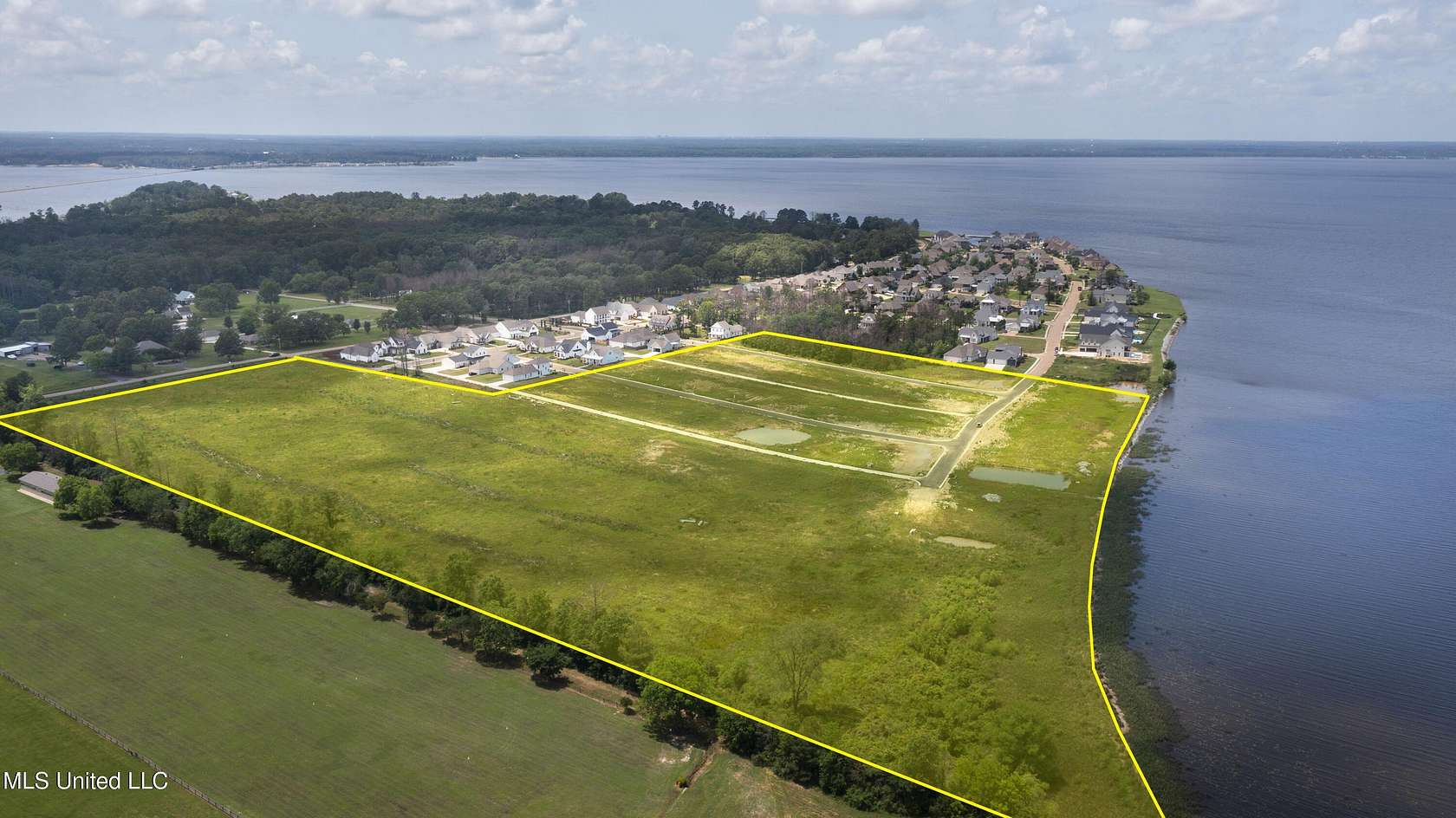 0.25 Acres of Residential Land for Sale in Brandon, Mississippi