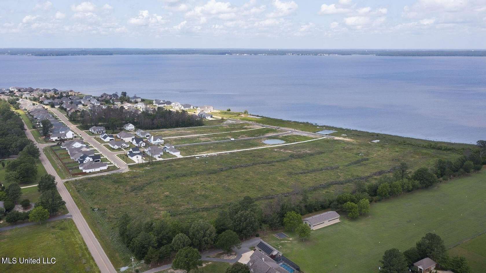 0.35 Acres of Residential Land for Sale in Brandon, Mississippi