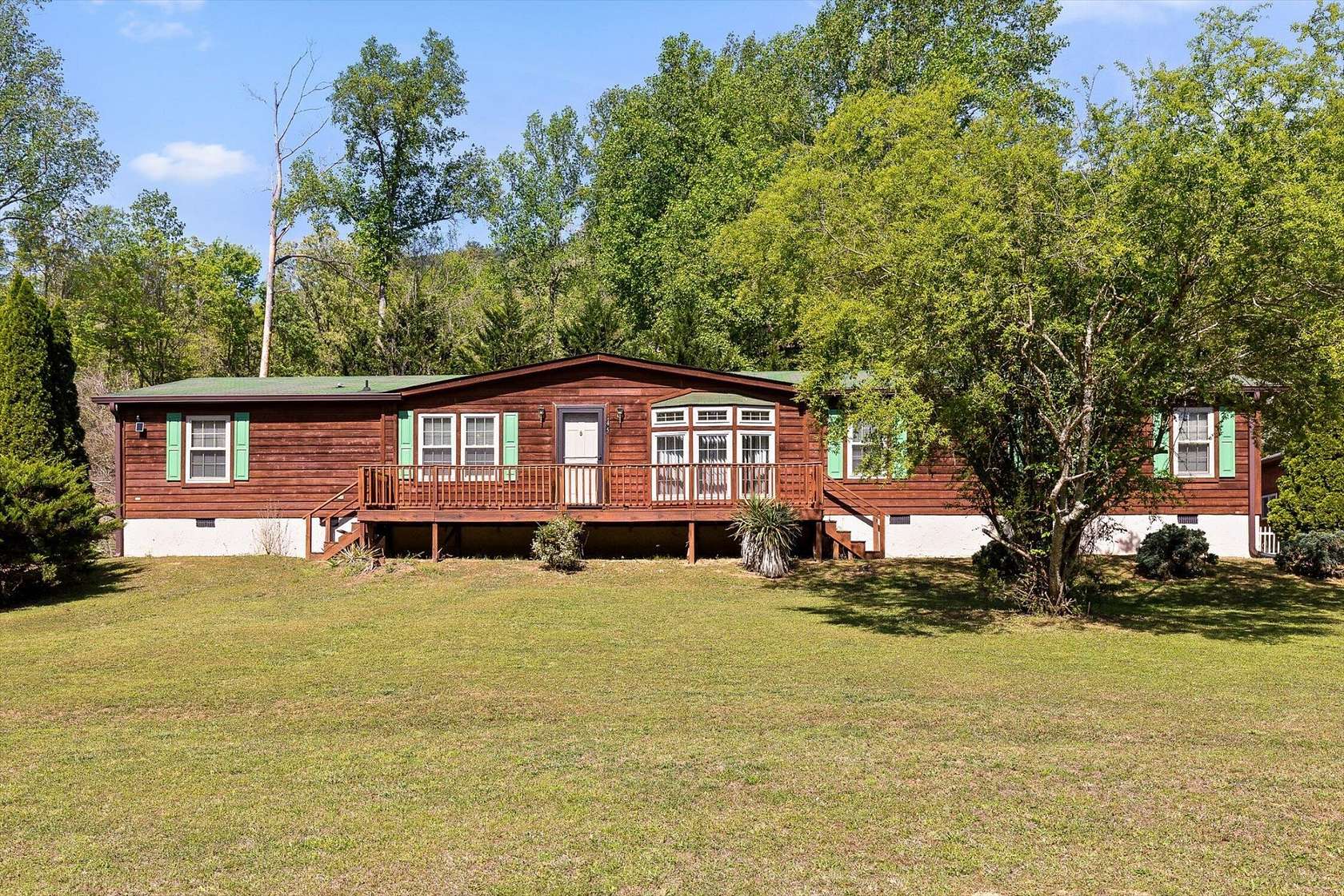2.77 Acres of Land with Home for Sale in Whitwell, Tennessee