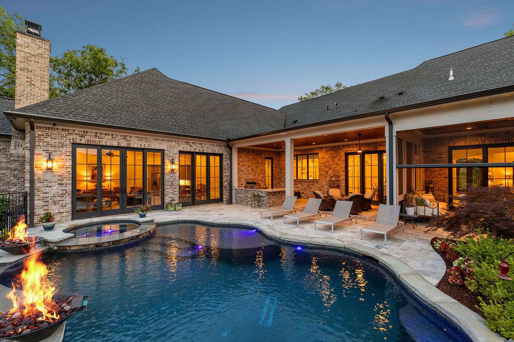 1.65 Acres of Land with Home for Sale in Brentwood, Tennessee