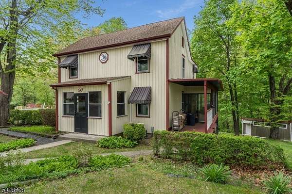 6 Acres of Land with Home for Sale in Alexandria Township, New Jersey