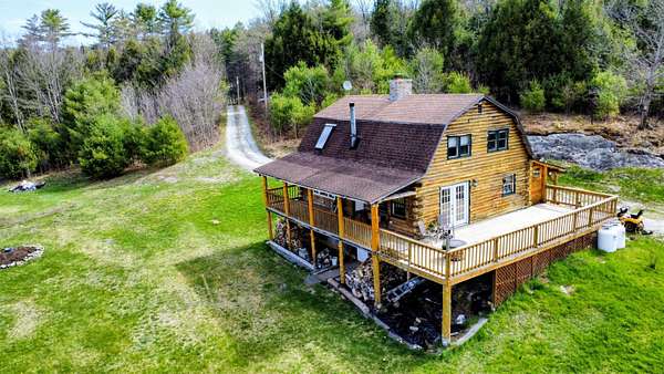 11.9 Acres of Land with Home for Sale in Ryegate Town, Vermont