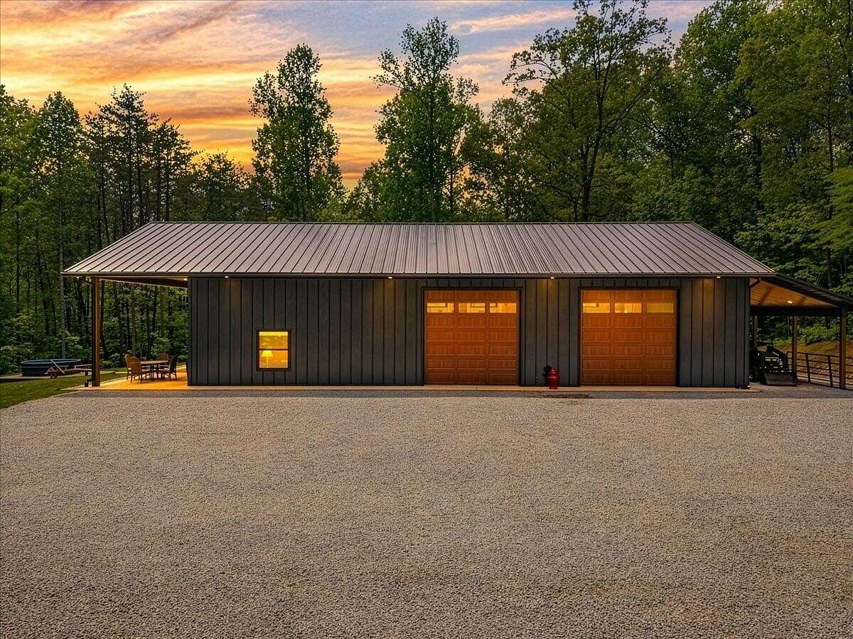 6.58 Acres of Land with Home for Auction in Madisonville, Tennessee
