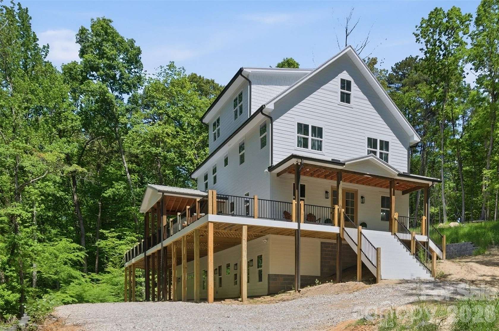 1.59 Acres of Land with Home for Sale in Matthews, North Carolina