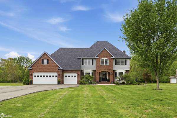 5.44 Acres of Land with Home for Sale in Fort Madison, Iowa