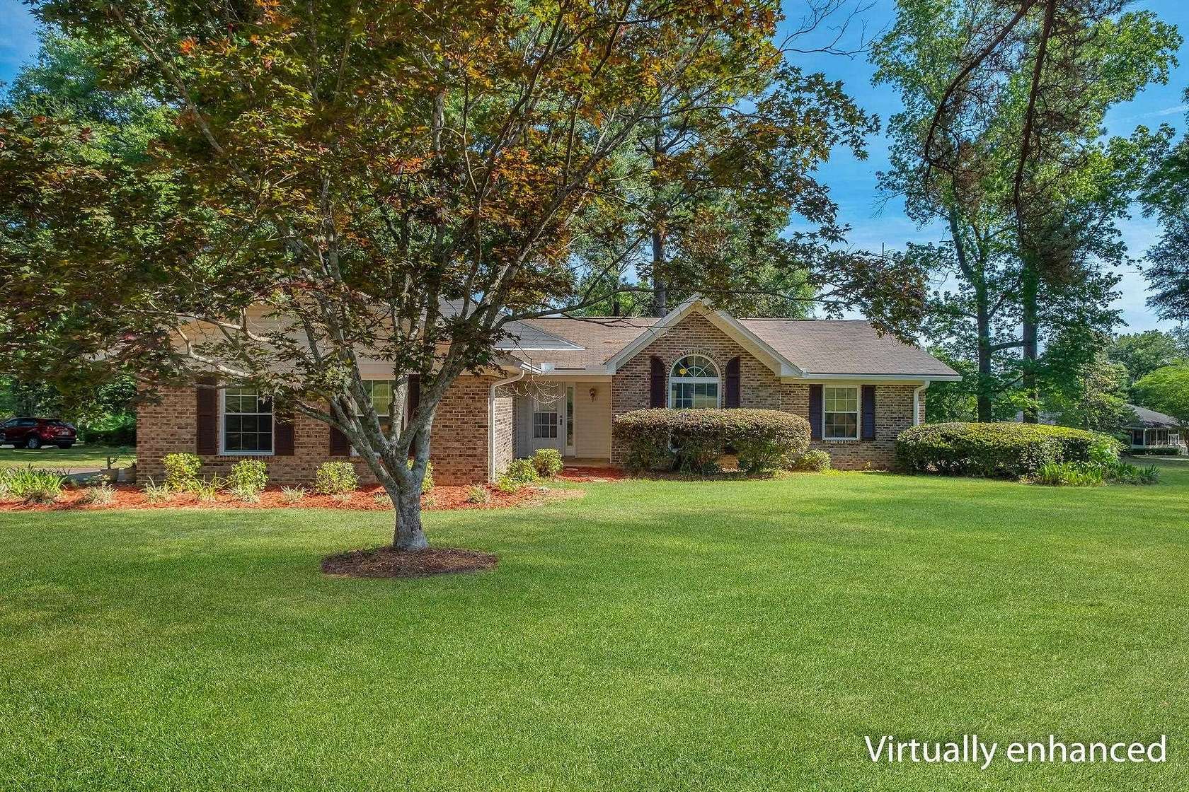 4.64 Acres of Land with Home for Sale in Quincy, Florida