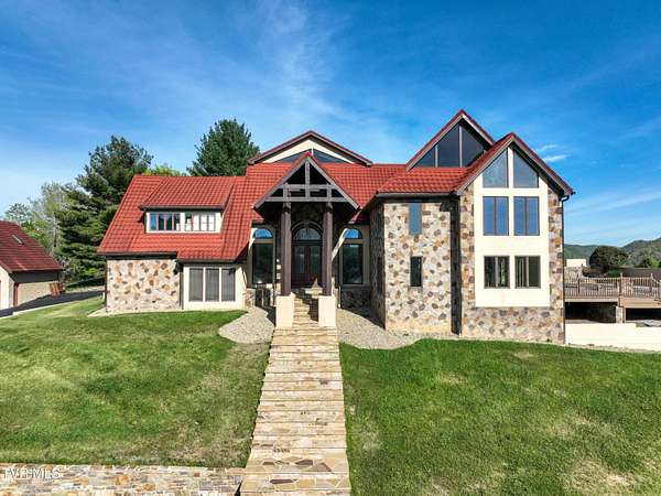 3.23 Acres of Land with Home for Sale in Richlands, Virginia