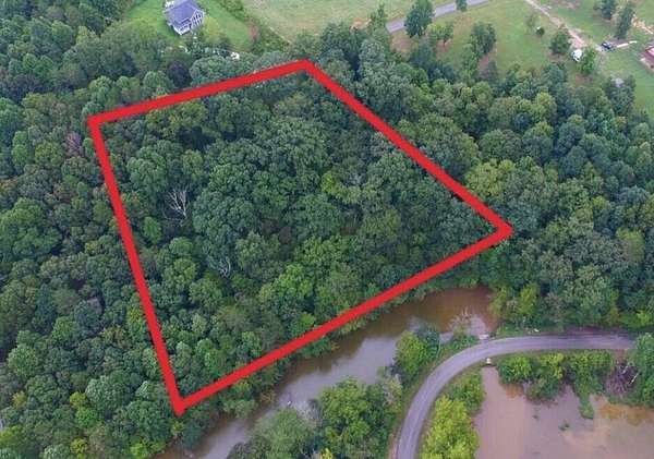 2.22 Acres of Residential Land for Auction in Vonore, Tennessee