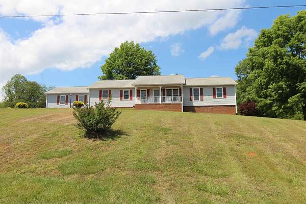 3.5 Acres of Land with Home for Sale in Inman, South Carolina