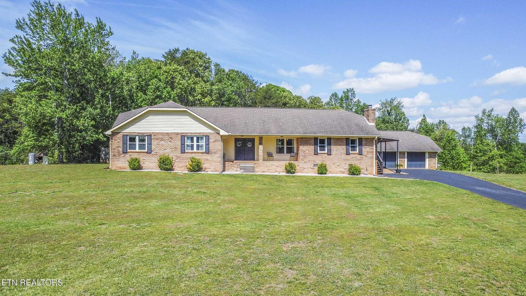 9 Acres of Land with Home for Sale in Madisonville, Tennessee