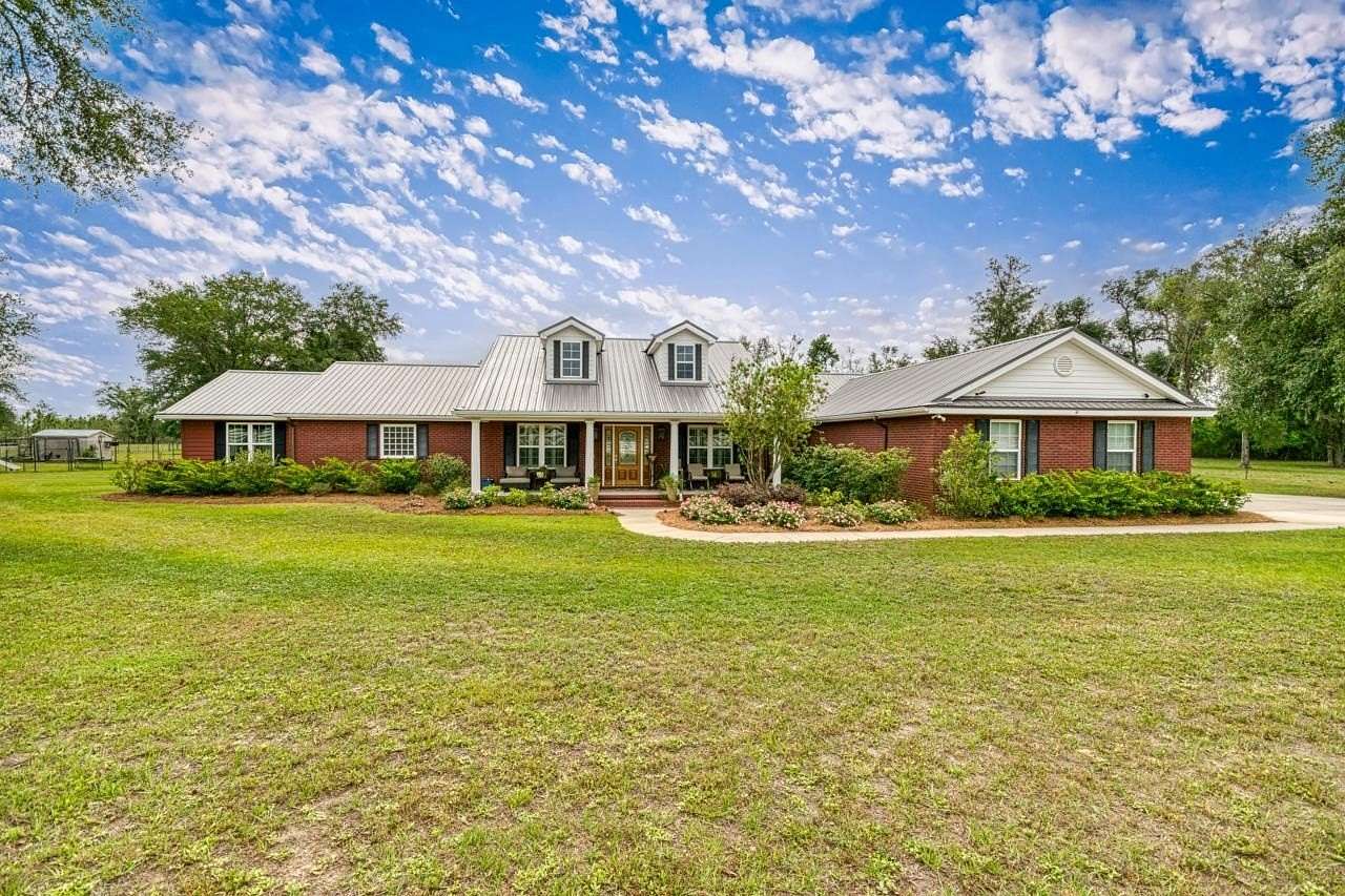 20 Acres of Land with Home for Sale in Madison, Florida