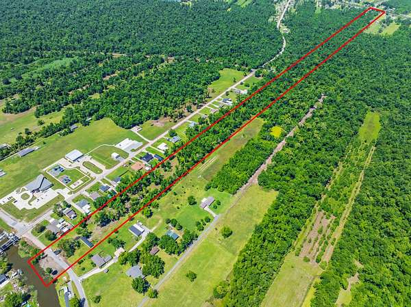 27 Acres of Recreational & Residential Land for Sale in Chauvin, Louisiana