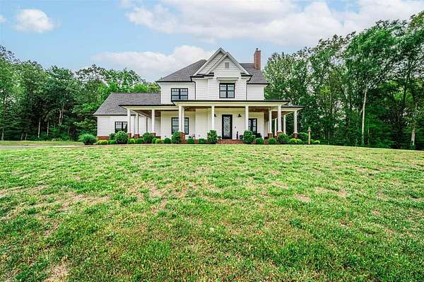 5 Acres of Land with Home for Sale in Brownsville, Kentucky