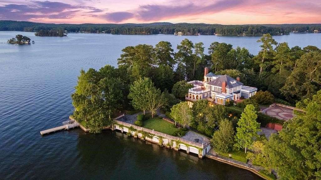 7 Acres of Land with Home for Sale in Salem, Alabama