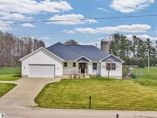 2.34 Acres of Land with Home for Sale in Cadillac, Michigan