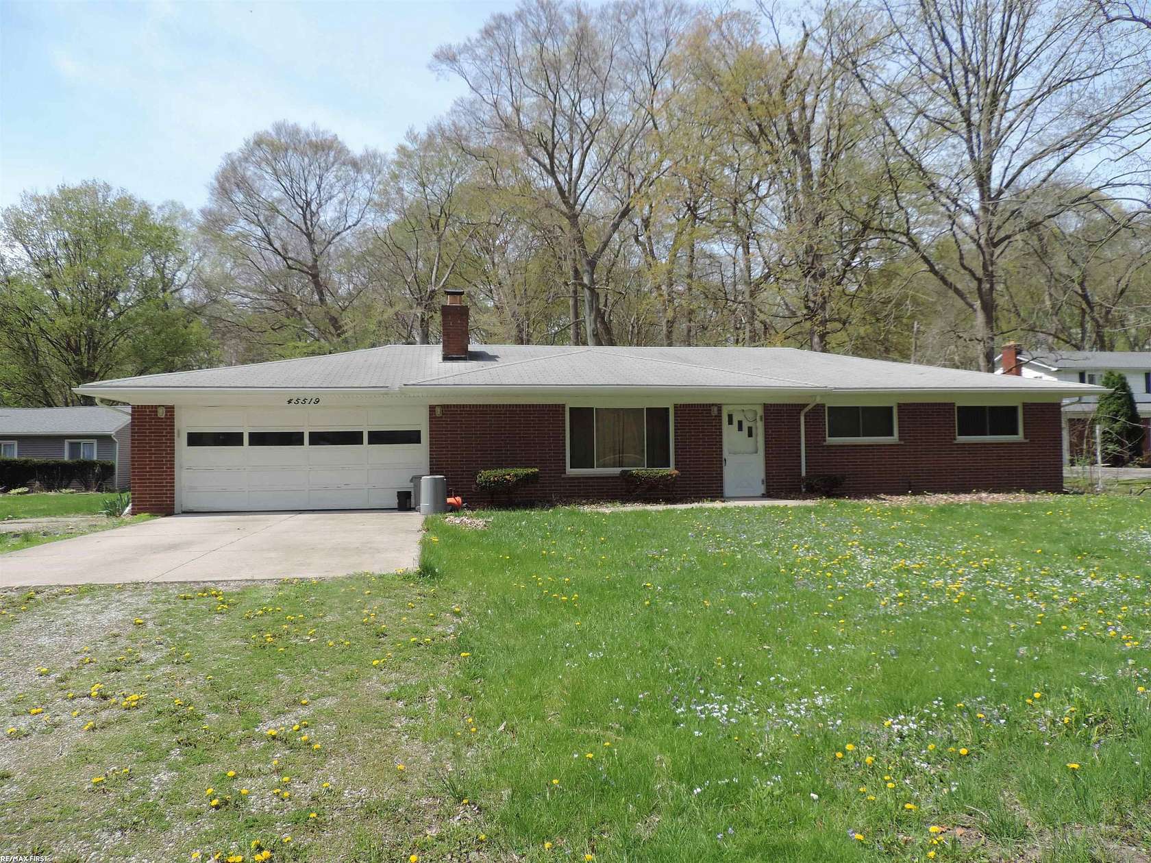 2 Acres of Land with Home for Sale in Macomb Township, Michigan