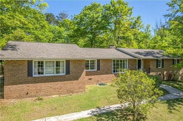 1.5 Acres of Land with Home for Sale in Milledgeville, Georgia