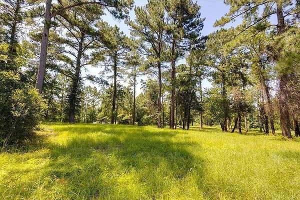 5 Acres of Land for Sale in Tallahassee, Florida