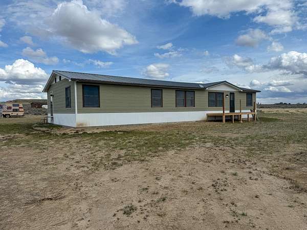 10.3 Acres of Land with Home for Sale in Riverton, Wyoming