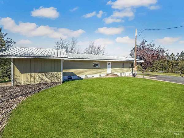 3.4 Acres of Land with Home for Sale in Moscow, Idaho