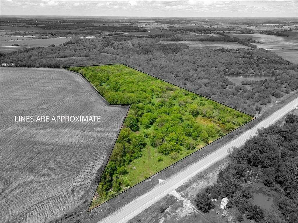 16.4 Acres of Recreational & Residential Land for Sale in Williamsburg, Kansas