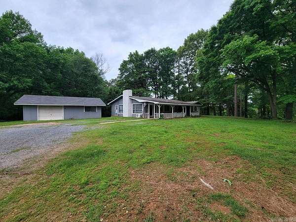 5 Acres of Land with Home for Sale in De Queen, Arkansas