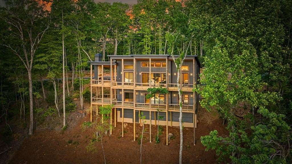 2.18 Acres of Land with Home for Sale in Blue Ridge, Georgia