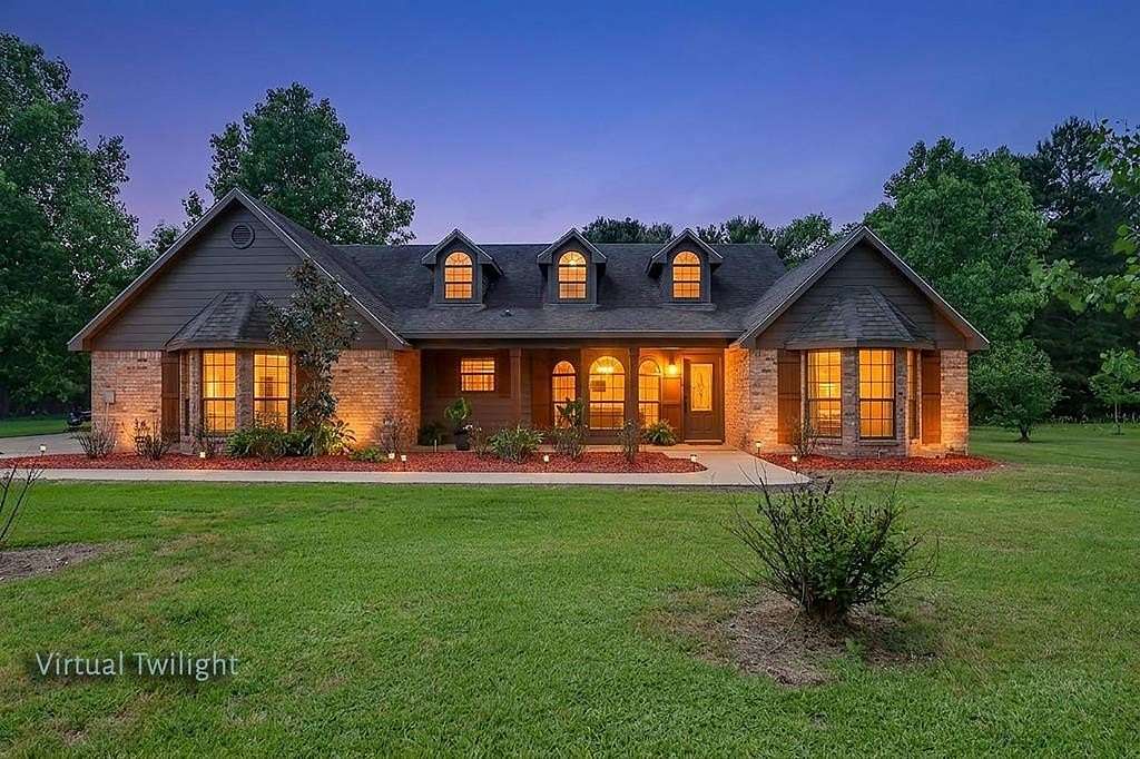 12.2 Acres of Land with Home for Sale in Lufkin, Texas
