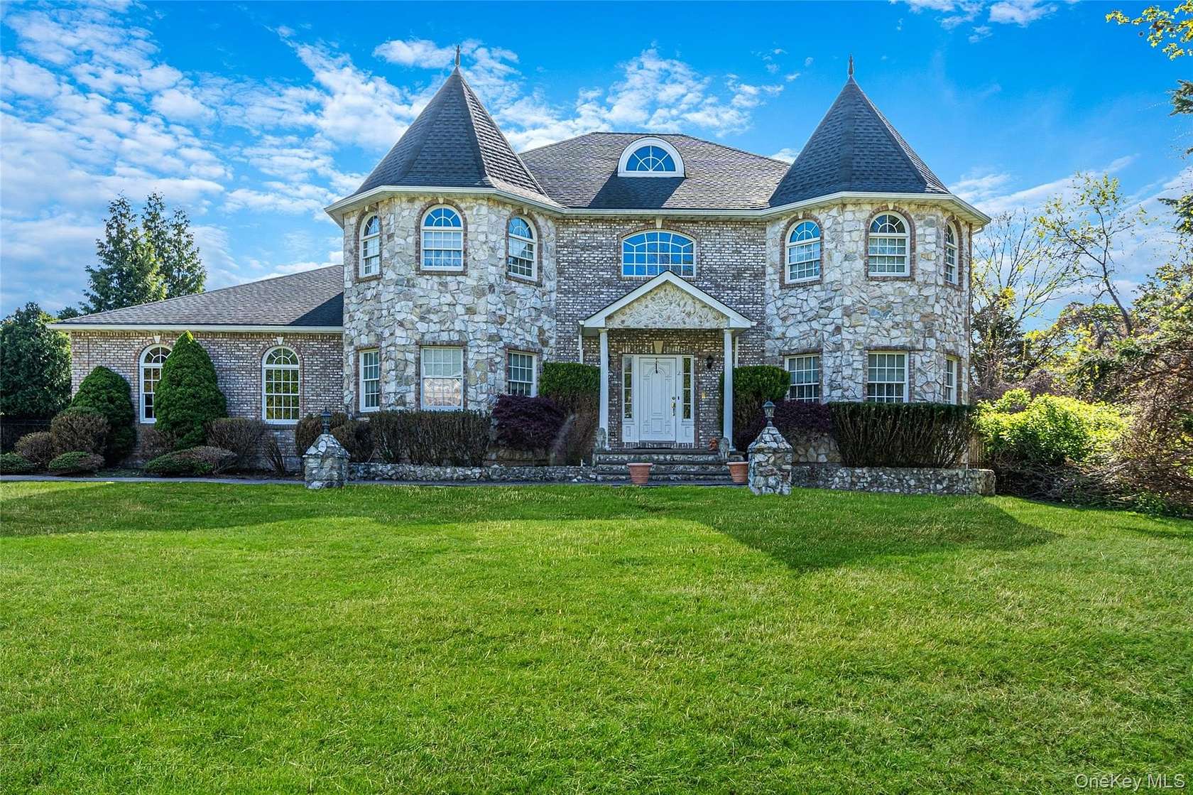 1.7 Acres of Land with Home for Sale in St. James, New York