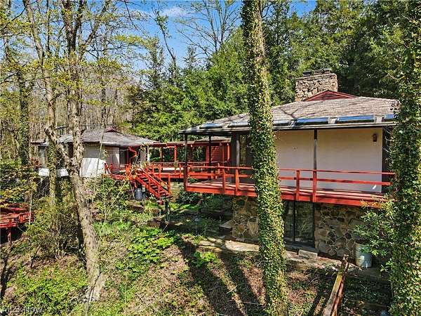 10 Acres of Land with Home for Sale in Chesterland, Ohio