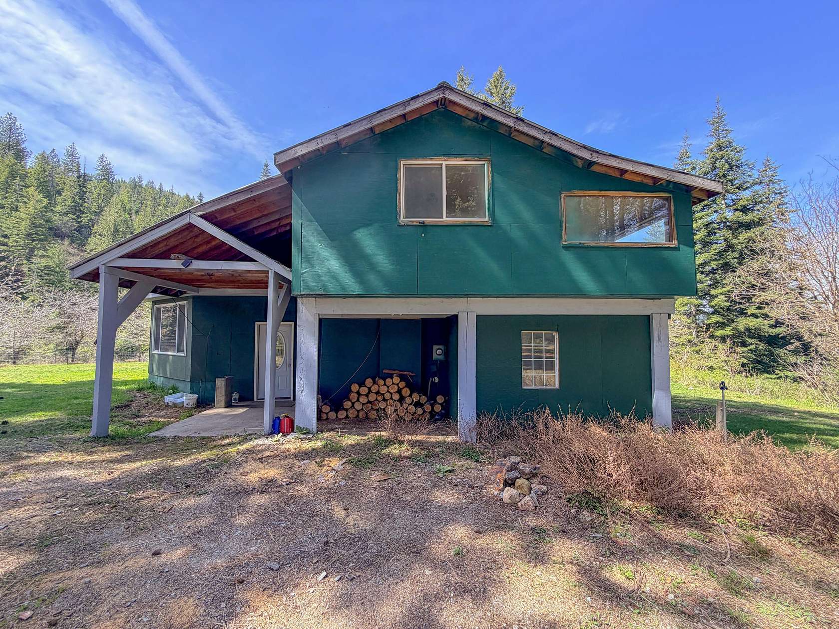 19.3 Acres of Land with Home for Sale in Loon Lake, Washington