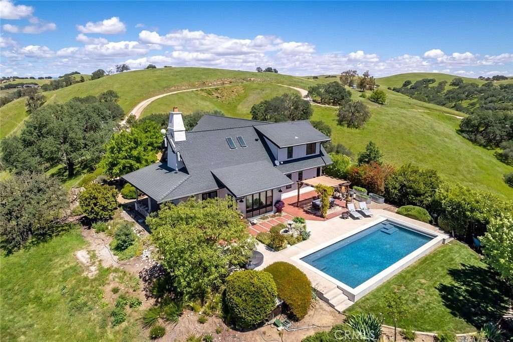 20 Acres of Agricultural Land with Home for Sale in Paso Robles, California