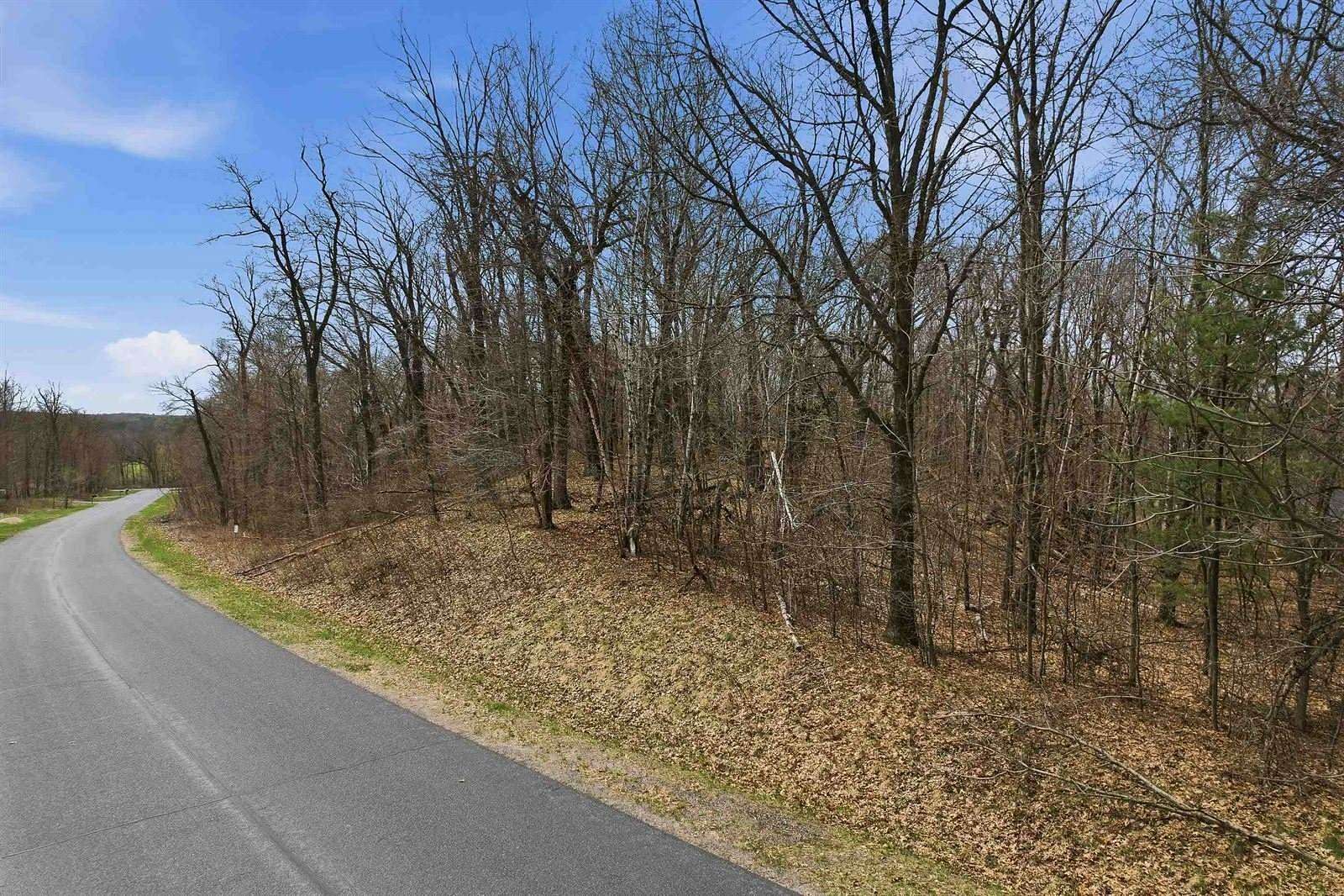 2 Acres of Residential Land for Sale in Amherst, Wisconsin