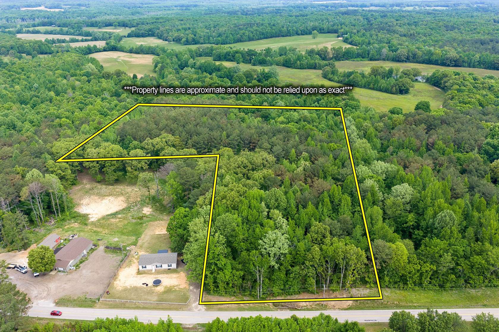 11.7 Acres of Land for Sale in Lexington, Tennessee