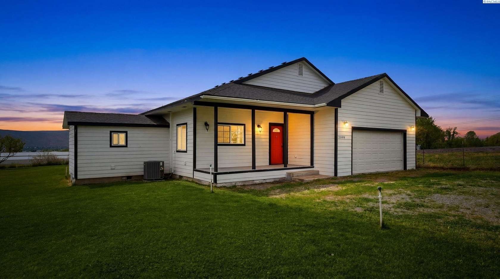 3.15 Acres of Land with Home for Sale in Prosser, Washington
