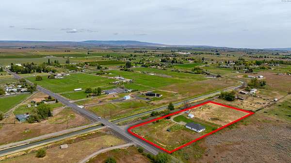 3.15 Acres of Land with Home for Sale in Prosser, Washington