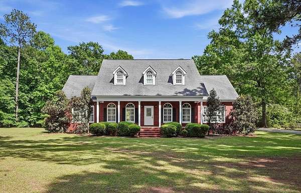 3.4 Acres of Land with Home for Sale in Albany, Georgia